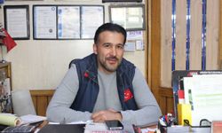 Gençler pense tutmuyor: Herkes telefon tutuyor! Usta isyan etti