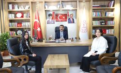 Liseli gazeteciler sordu! Müdür Erdoğan yanıtladı!