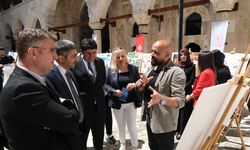 Sivas'ta Tarih Can Buldu! Divriği Ulu Camii'nin Gizemleri Bu Sergide Çözülüyor