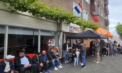 Hollanda’da Uzun Kuyruklar! Sivas Köftesi damga vurdu