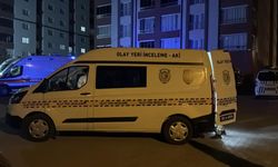 Polisler maskeli şüphelinin peşinde