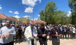 O bölgede yağmur duasına çıktılar