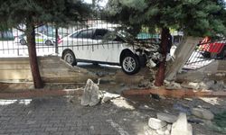 Ancak duvar durdurabildi