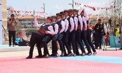 Atatürk'ün emaneti gençlerin omuzlarında: Bu bayram benim!
