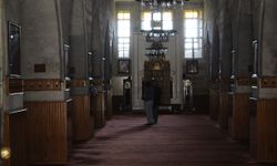 Sadece İbadet Değil, Bir Tarih Yolculuğu! Tarihi Ulu Camii'nde Neler Oluyor?