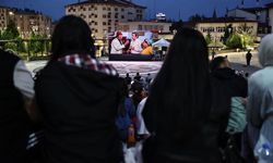 Sivas Meydanı'nda Yeşilçam Gecesi Yaşandı