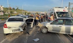 Sivas'ta Korkutan Zincirleme Kaza! 4 Kişi Yaralandı