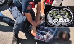 Mide ve bağırsaklarında taşırken yakalandılar