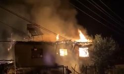 Köy evi yandı tepkiler geç müdahaleye