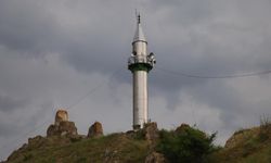 Sivas'taki Bu Köyde Minareyi Bulan Camiyi Bulamıyor!