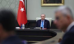 AK Parti'den Emekliye Zam Mesajı: Kimseyi Mağdur Etmeyeceğiz