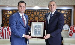Sivas'tan Alanya'ya Sürpriz Atama! Kaymakam Öztürk Başkan Uzun'u Ziyaret Etti!