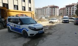 Şantiyede 50 işçi birbirine girdi!