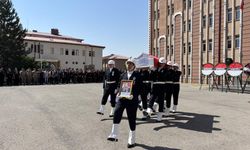 Sivas'ta Gözyaşları Sel Oldu! Komiser Namdar Memleketine Uğurlandı!