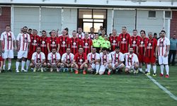 Protokol futbolda buluştu