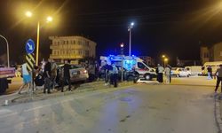 Sivas'ta kavşakta kontrolsüz çarpışma: 7 yaralı!