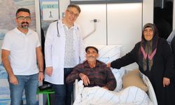 Kalbi durdurulmadan ameliyat yaptılar...