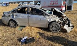 Toprak Alanda Takla Atan Otomobilde Acı Son