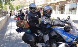 Sivas'tan da geçtiler, eşleriyle Türkiye turundalar...