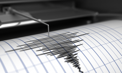 AFAD Duyurdu 4,2 Şiddetinde Korkutan Deprem