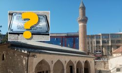 Sivas Meydan Cami'nin avlusundaki o 4 satır ziyaretçilerini bekliyor