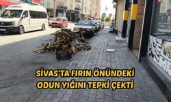 Sivas'ta fırın önündeki odun yığını tepki çekti