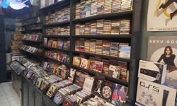 Sivas'ta O Dükkana Giren Zamanda Yolculuk Yapıyor