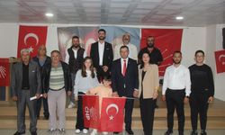 Zara’da CHP İlçe Başkanlığına Kenan Çaygöz seçildi