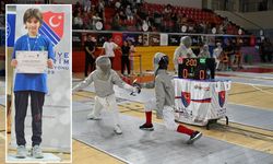 Sivaslı Eskrimci Türkiye 8.’si oldu