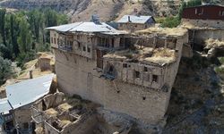 Sivas’ta Esrarengiz Köy Yüzyıllık Bir Keşif