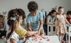 Sivaslı Profesör Uyardı! Çocuğunuzun Enerjisi Sizi Aldatmasın!