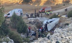 Feci Kaza 4 Ölü 14 Yaralı