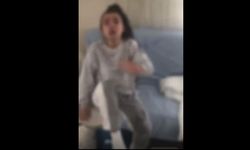 Kız Kardeşe Kaynar Su Saldırısı Sosyal Medyayı Ayağa Kaldırdı