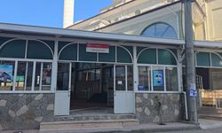 Camiye balık oltasıyla giren hırsız yakalandı