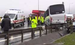 Polis Minibüsü ve Otomobilin Karıştığı Kazada 1 Polis Şehit Oldu, Çok Sayıda Yaralı Var!