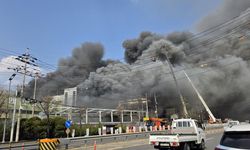 Fabrika 'da Patlama 14 Kişi Hayatını Kaybetti