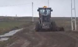 Yoğun yağışlar yolu bozmuştu! Gemerek'te ekipler düğmeye bastı