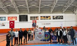 Sivas’ta Okul Sporlarında Tenis Rüzgarı