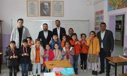 Zara'da Kızılay’dan öğrencilere anlamlı dokunuş