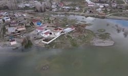 Sivas baraj taştı o köy sular altında kaldı