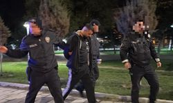 Yere Attığı Kağıt Parçası Suçunu Ele Verdi Kıskıvrak Paketlendi