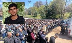 Cenazede Dikkat Çeken Önlem: Naaş Araçtan İndirilmedi