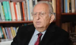 TBMM Eski Başkanı Hüsamettin Cindoruk vefat etti