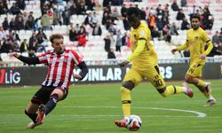 Sivasspor Evinde Dağıldı! İstanbulspor’dan 3 Gollü Darbe