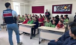 Sivas’ta Ortaokul Öğrencilerine Kritik Siber Güvenlik Uyarısı