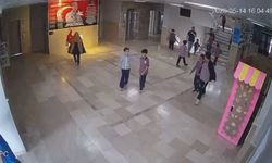 Sivas'ta ilkokul öğrencisinin bayrak hassasiyeti