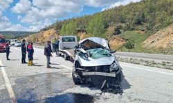 Sivas - Yozgat Karayolunda Feci Kaza! 6 Kişi Yaralı!