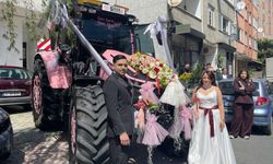 Sivaslı çiftçi pembe traktörle gelin almaya gitti