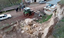 Tokat Kayasuyu Köyü Heyelan Köy Girişinde Endişe Büyüyor
