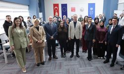 Sivas’ta Dijital Gençlik Merkezi gençlere kapılarını açtı